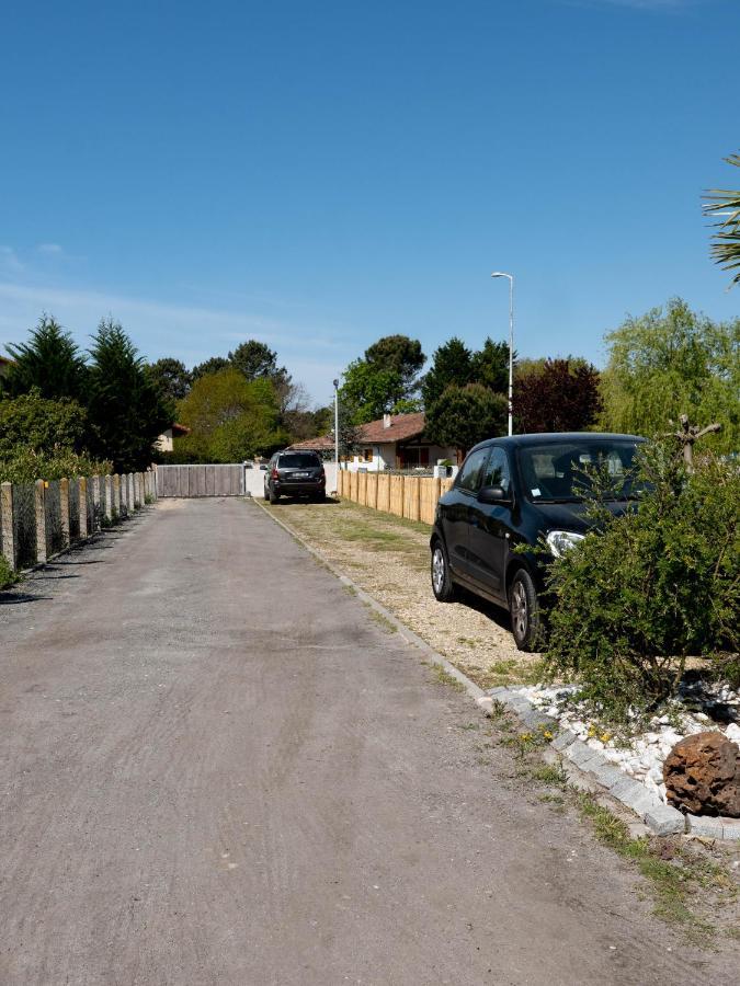 Les Logis D'argent Independant Parking Entree Autonome Linge De Lit Et Serviettes Wifi Fibre Tv Connectee Apartment
